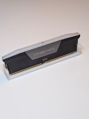 Corsair Vengeance RGB 16GB 1x16GB DDR5 6400 CL36 XMP 3.0 Intel 6000