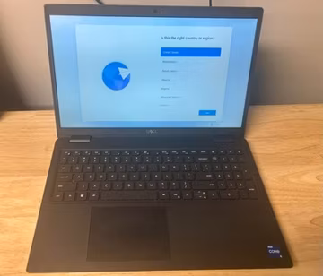 Dell Latitude 3520 15.6" i5-1135G7 8GB 256GB NVMe SSD Win 11 Pro Laptop Free Shi
