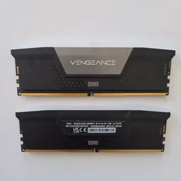 CORSAIR VENGEANCE RGB 32GB (2 x 16GB) PC5-48000 (DDR5-6000) DIMM Memory - Black