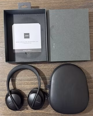 Bose NC700 Noise Cancelling Wireless Headphones - Black **HEAVILY USED**