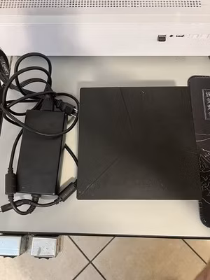 DELL Alienware Alpha R2 i7-6700T 16GB RAM 256 GB SSD + 1 TB HDD GTX 960 4GB GPU