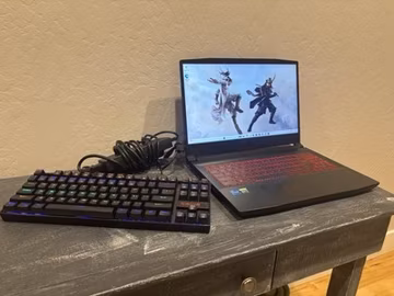 MSI Katana GF66 12UE 15.6" Gaming Laptop RTX 3060 i7 16GB 954GB SSD Win11
