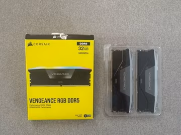 Corsair Vengeance RGB 32GB (2x16GB) RAM DDR5 5600MHz CMH32GX5M2B5600C40K