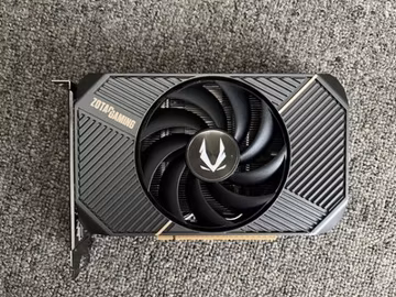 ZOTAC Gaming GeForce RTX 5050 Solo DLSS 4 8GB GDDR6 ZT-B50500G-10L