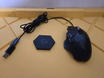 Logitech G502 HERO Wired USB Optical Gaming Mouse Black Adjustable Weights