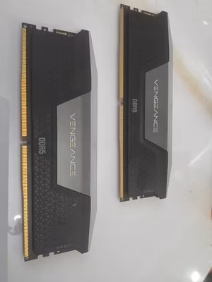 Corsair Vengeance RGB 32GB (2x16GB) DDR5 6000MHz (Tested Excellent Condition)