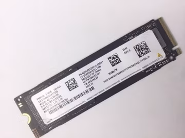 Samsung SSD PM9C1b MZ-VL8512D 512GB Gen4x4 NVMe M.2 2280 Solid State Drive