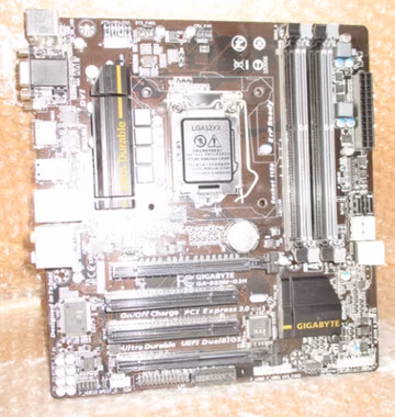 Gigabyte GA-B85M-D3H Motherboard