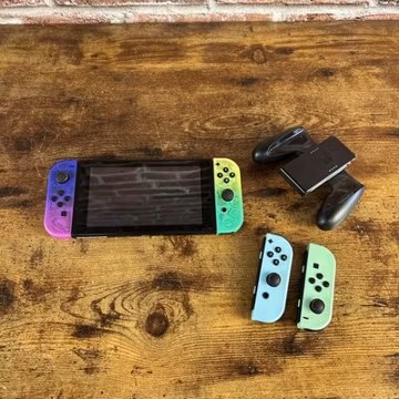 Nintendo Switch Console HAC-001 Splatoon 3 Joysticks NEW DOCK w/ Tomb Raider