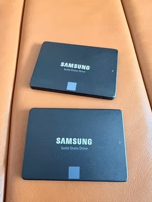 1XSamsung 870 EVO 2TB 2.5" SATA III Internal SSD MZ-77E2T0 100% health OEM OEM