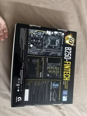 GIGABYTE GA-B250FINTECH ATX MOTHERBOARD LGA1151 Fan+ Intel Celeron G3930 2.9 GHZ