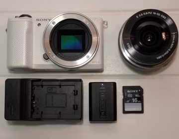 Sony Alpha Mirrorless Digital Camera White 20.1MP a5000 16-50mm Lens