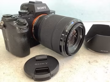 Exc+++ Sony A7 II 24Mp Mirrorless Full Frame Camera f3.5-5.6/28-70 II Lens