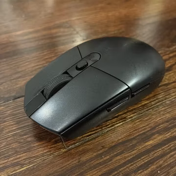 Logitech G305 Lightspeed Wireless Gaming Mouse Hero 12000 DPI Black