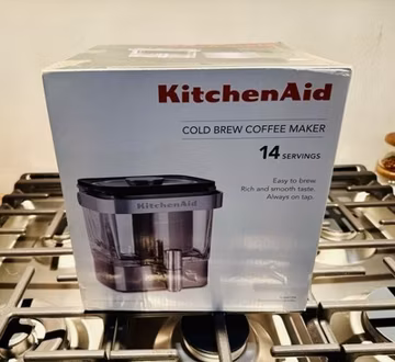 KitchenAid 28 Oz. Cold Brew Coffee Maker KCM4212SX New in Box