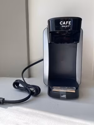 One cup Coffee Maker - Cafe Valet New w. 2 Free samples of coffee pack