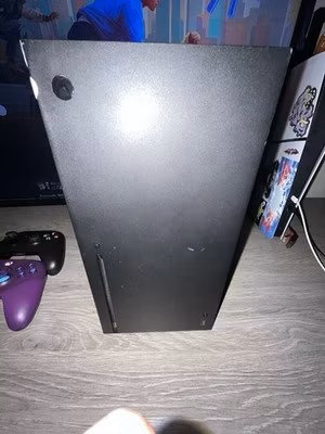 Microsoft Xbox Series X Console - 1Tb - 2 controllers - Black ops 2