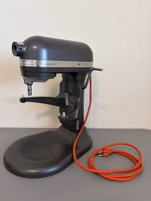 KitchenAid Commercial KSM8990DP 8 qt 500W 10-Speed Stand Mixer