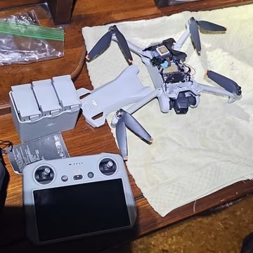 DJI Mini 3 Camera Drone with DJI RC Controller, Ultra Light 249g