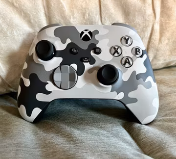 Official Microsoft Xbox Series X|S Arctic Camo Special Edition WirelessControler