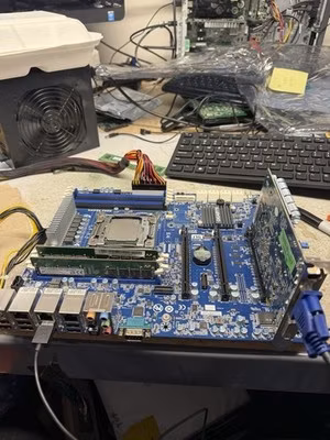 Gigabyte MW50-SV0 Server/Gaming ATX Motherboard | Intel C612 | LGA2011-3 | DDR4