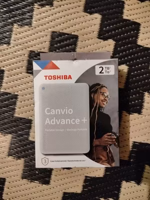 Toshiba Canvio Advance Plus 2TB Portable External Hard Drive - White - Brand New