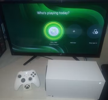 Xbox Series X 1TB Digital Robot White Console W/ Controller, Cables & Box (Read)