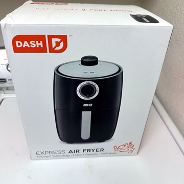 Dash Compact Air Fryer 2 Quart 1200 Watt Air Crisp Technology New In Box Black