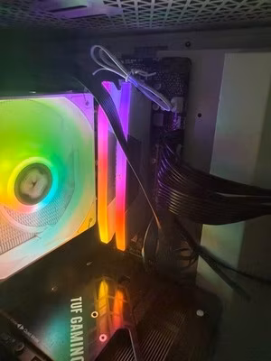 CORSAIR VENGEANCE RGB DDR5 RAM 32GB (1x16GB) 5200MHz CL40 Intel XMP iCUE Compati
