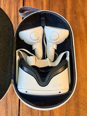Meta Quest 2 Standalone VR Headset White w/ Touch Controllers & Carrying Case