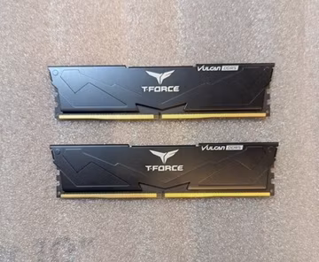 Team Group T-Force Vulcan 32GB (2x16GB) DDR5 SDRAM Desktop Memory Module
