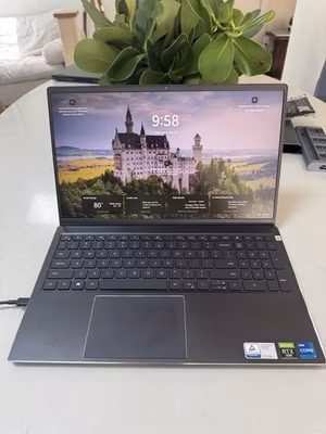 Dell Vostro 15 7510 Intel i7-11th Gen 2.30GHz 16GB RAM 512GB SSD Windows 11 Pro*