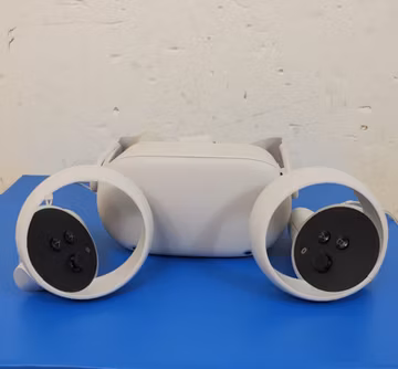 Oculus Meta Quest 2 All-in-One VR Headset 128gb - KW49CM