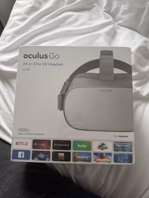 Oculus Go 32 GB All‑in‑One VR Headset Excellent Condition