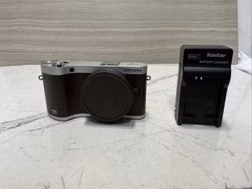 Samsung NX3000 20.3MP Mirrorless Digital Camera Kit w/16-50mm OIS Lens, Flash