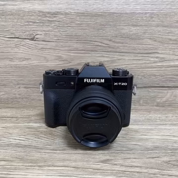 Fujifilm X-T20 24.3MP Mirrorless Camera with Fuji 15-45mm f3.5-5.6 Lens Black