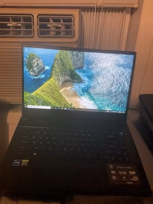 MSI Stealth GS66 11UH 15.6" i9-11900H 2.5GHz 32GB RAM 1TB SSD GeForce RTX 3080