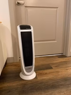 Lasko 5165 Oscillating Digital Ceramic Tower Heater 1500W White