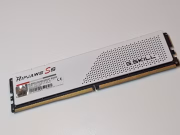 G.SKILL Ripjaws S5 32GB 1x32GB DDR5 6000 CL32 XMP 3.0 White