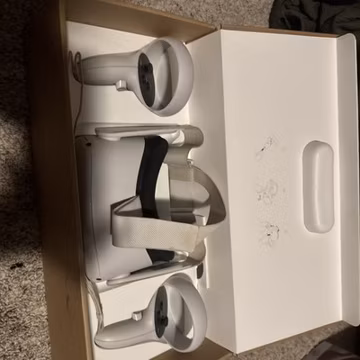 Meta Quest 2 VR Headset and Controllers Set 128GB