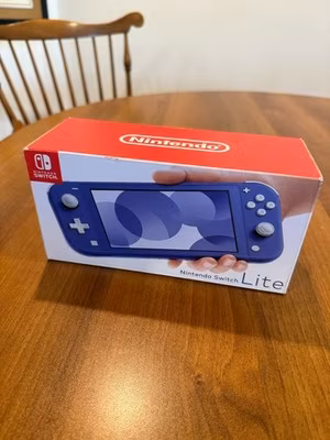 NINTENDO SWITCH LITE HANDHELD - HDH-001