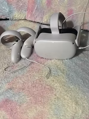 Meta Oculus Quest 2 Standalone VR Headset White With Adjustable Head strap