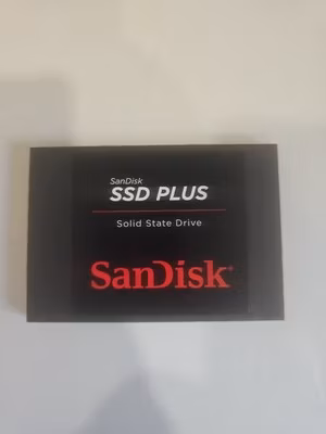 SanDisk Plus SDSSDA-240G 240GB 2.5" SATA 6G/s Solid State Drive