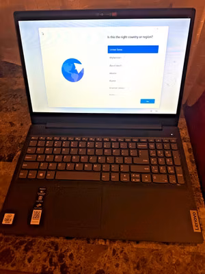 Lenovo IdeaPad 3 15IML05 15.6" Laptop Intel Core i5-10210U 20GB RAM – 512GB SSD
