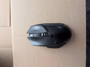 Razer Basilisk Ultimate Wireless RGB Gaming Mouse Pro Focus + 20k Optical Sensor