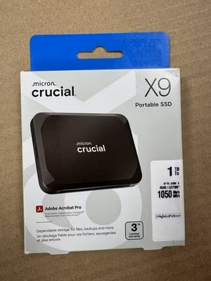Crucial X9 1 TB Portable Solid State Drive - External CT1000X9SSD9 1050MB/s-