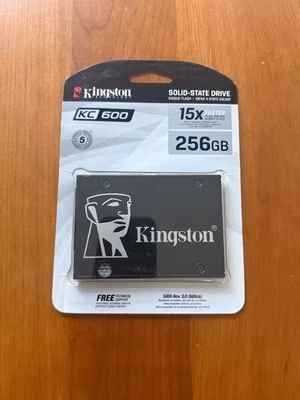 Kingston 256GB SSD 2.5" SATA Solid State Hard Drive *BRAND NEW - UNOPENED*