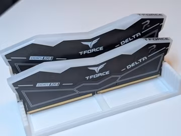 TEAMGROUP T-Force Delta RGB DDR5 64GB RAM (2x32GB) 6400