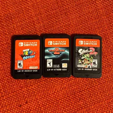 Nintendo Switch Game Cartridge Lot of 3 w/ Super Mario Odyssey & Mario Kart 8