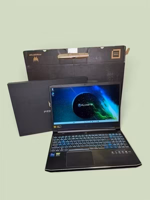Acer Predator Helios 300 Gaming Laptop I7-11800H 32GB 1TB + 512GB RTX 3060 GPU